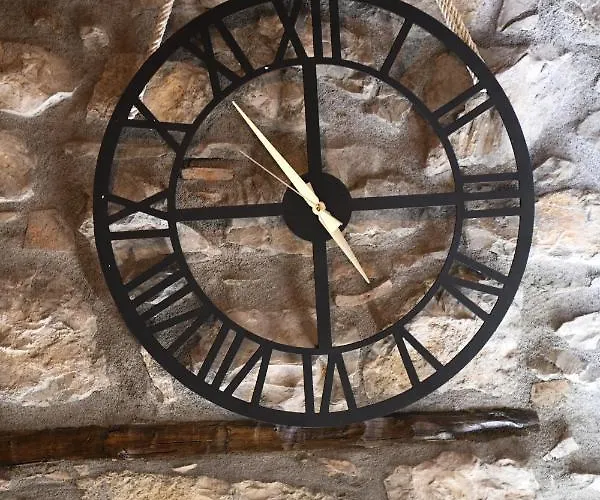 Villa Kokoshi, An Extraordinary Experience. Berat